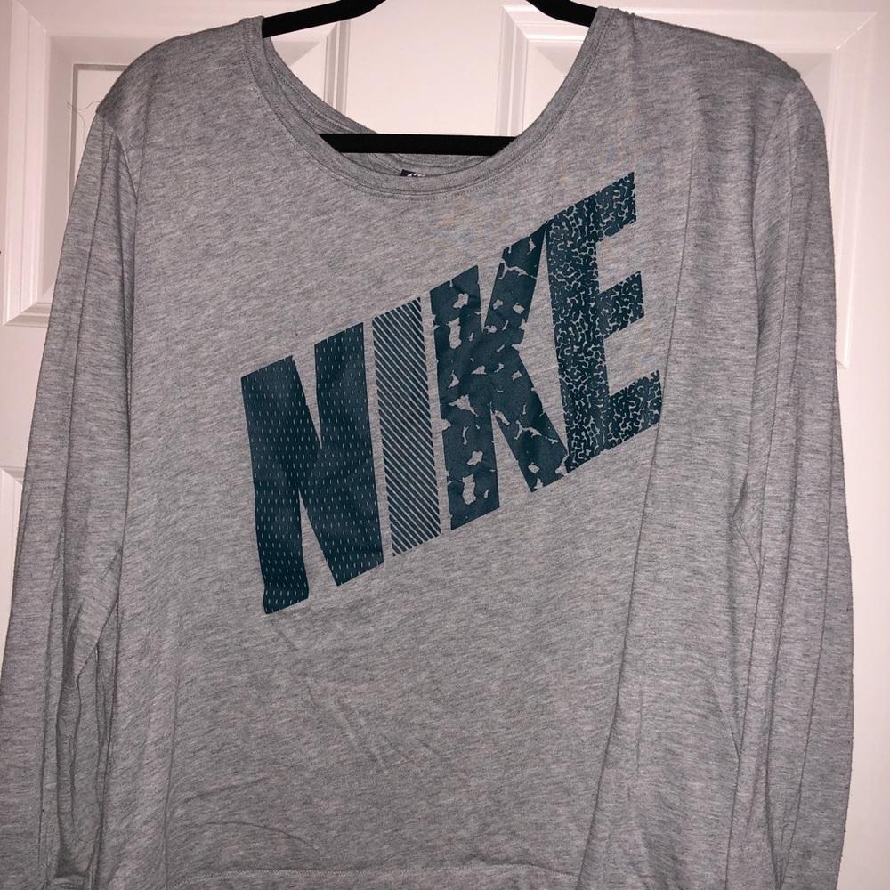 Nike long sleeve shirt